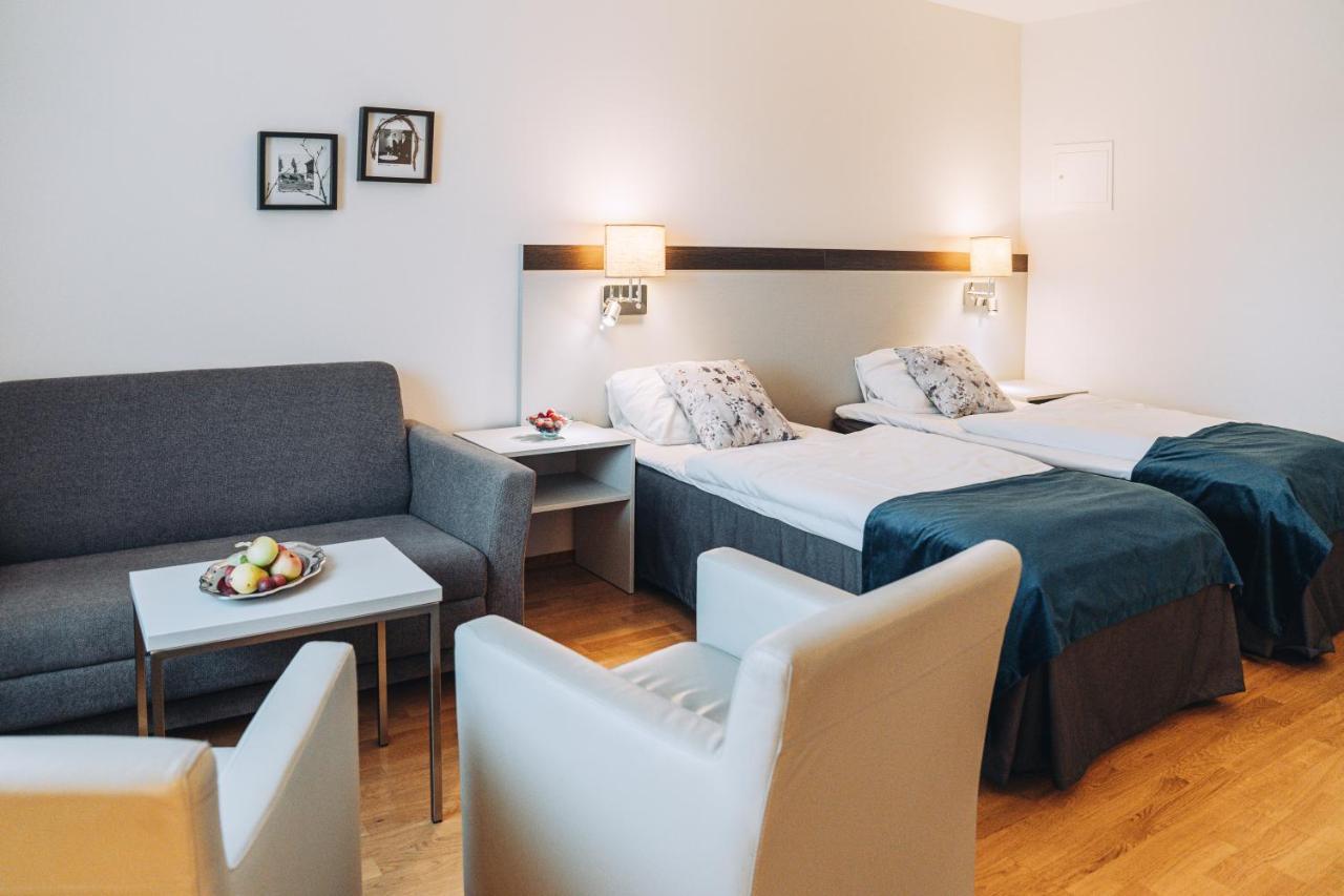 Skaslien & Hotell 3*