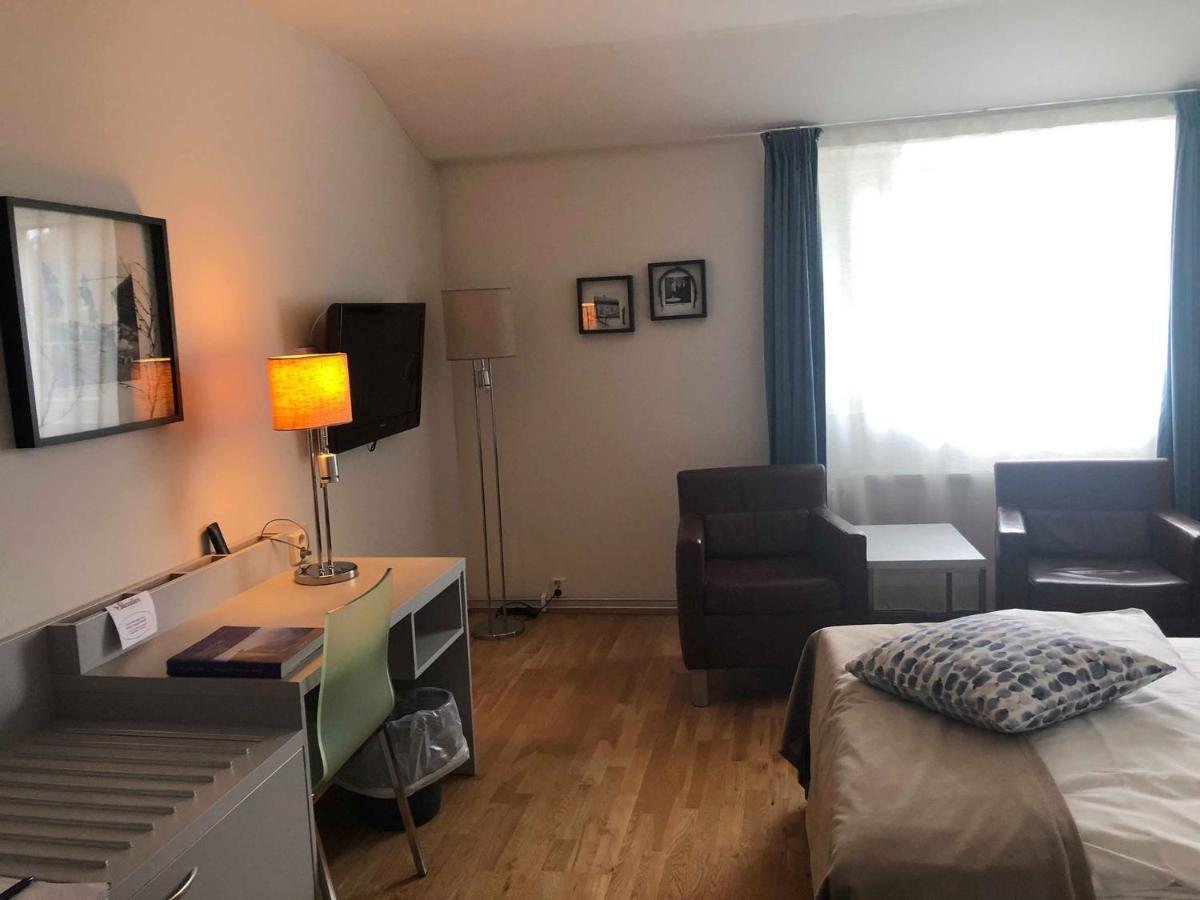 Hotell Skaslien & 3*
